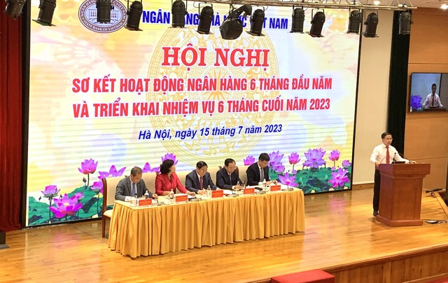 Các ngân hàng nỗ lực điều chỉnh, thích nghi, hỗ trợ DN và nền kinh tế - Ảnh 2.