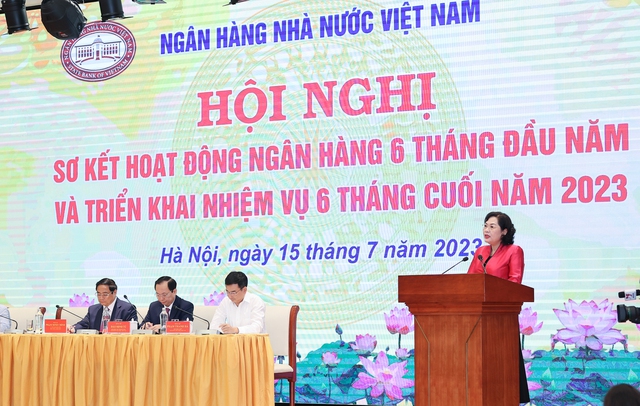 Thực hiện chính sách tiền tệ nới lỏng hơn có trọng tâm, trọng điểm, tiếp tục giảm lãi suất cho vay cho doanh nghiệp - Ảnh 2.