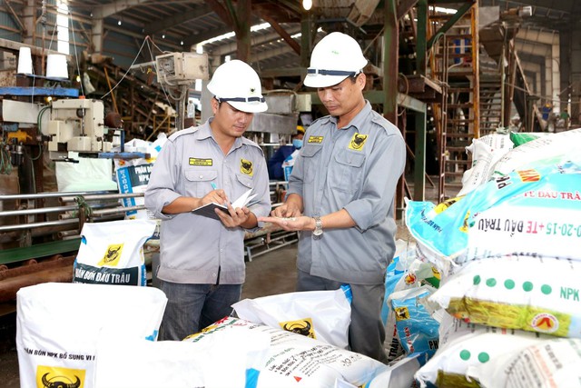 Bình Điền - Đầu Trâu đạt "Top10 Nhãn hiệu Nổi tiếng Việt Nam năm 2023" - Ảnh 2.