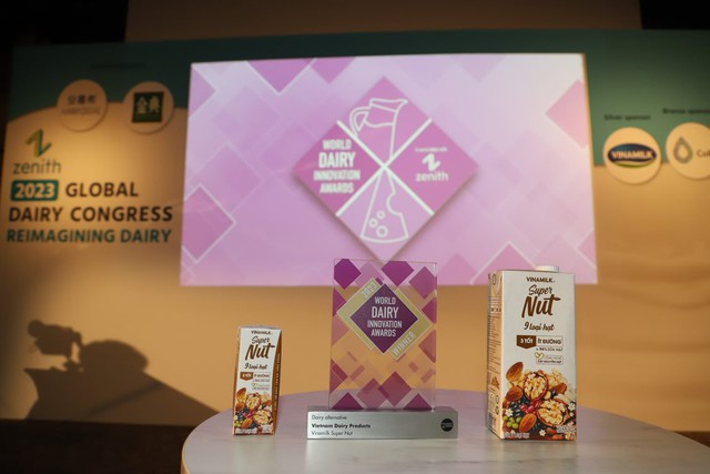 Sữa hạt Vinamilk Supernut dành cú &quot;Hat - Trick&quot; giải thưởng quốc tế về sáng tạo và vị ngon - Ảnh 1.