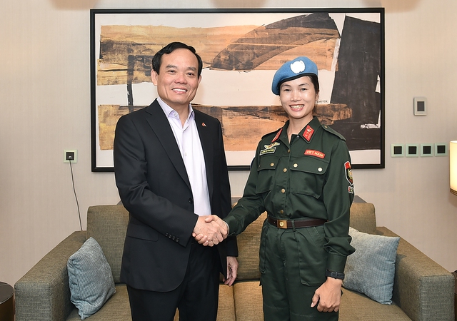 Phó Thủ tướng Trần Lưu Quang gặp mặt Tổ công tác thực hiện nhiệm vụ tại phái bộ Nam Sudan - Ảnh 4.
