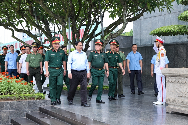 Thủ tướng Phạm Minh Chính kiểm tra công tác tu bổ định kỳ Lăng Chủ tịch Hồ Chí Minh - Ảnh 3.