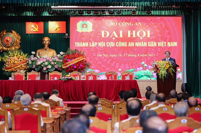 Thủ tướng Phạm Minh Chính dự Đại hội thành lập Hội Cựu Công an nhân dân Việt Nam - Ảnh 2.