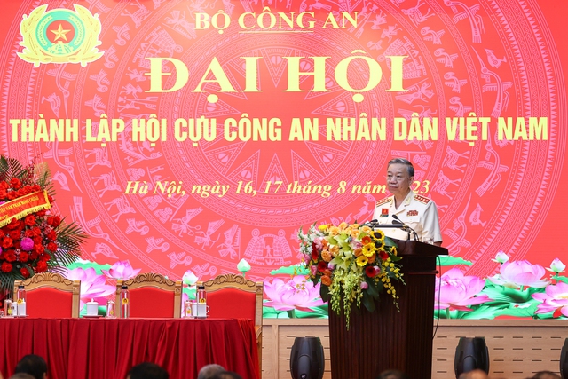 Thủ tướng Phạm Minh Chính dự Đại hội thành lập Hội Cựu Công an nhân dân Việt Nam - Ảnh 3.