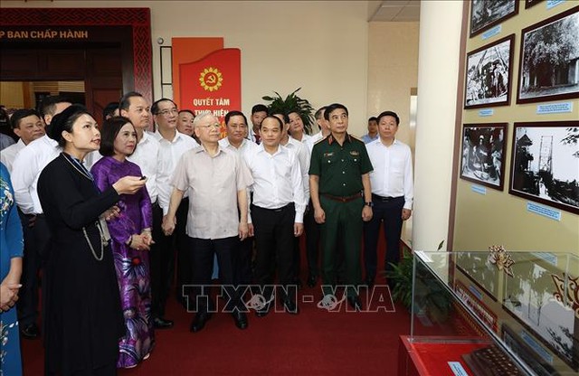 Tổng Bí thư Nguyễn Phú Trọng thăm và làm việc tại tỉnh Lạng Sơn - Ảnh 3.