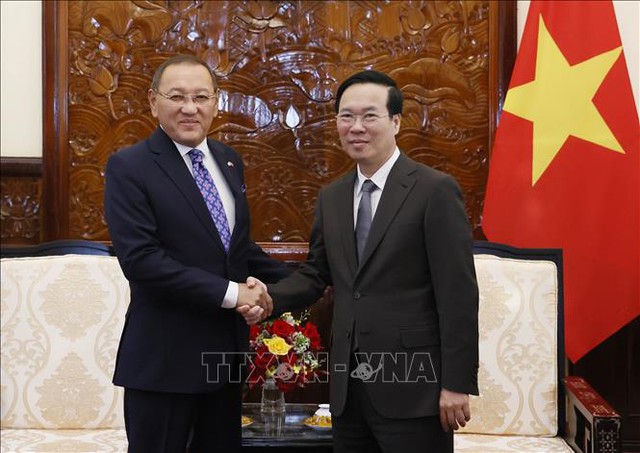 Chủ tịch nước Võ Văn Thưởng tiếp Đại sứ Kazakhstan - Ảnh 1.