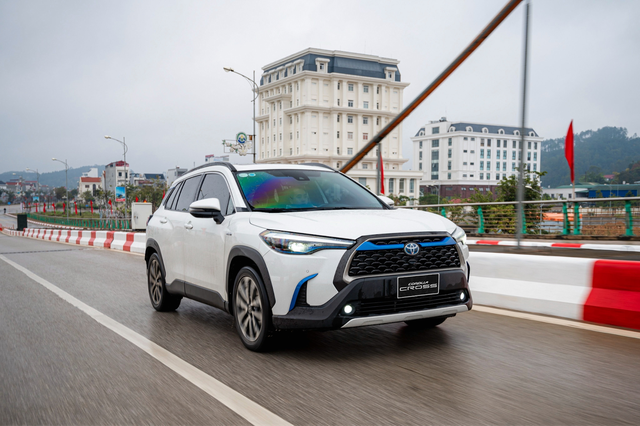 Xe hybrid kết hợp nhiên liệu sinh học: Giảm phát thải ngay mà không cần đầu tư thêm hạ tầng - Ảnh 2.