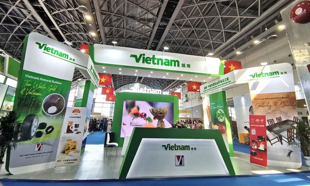 CAEXPO 2023 - Cơ hội cho hàng Việt Nam giữ vững thị trường Trung Quốc và ASEAN - Ảnh 1.