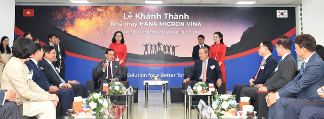 Phó Thủ tướng Trần Lưu Quang dự lễ khánh thành dự án sản xuất chất bán dẫn đầu tiên tại miền Bắc - Ảnh 2.