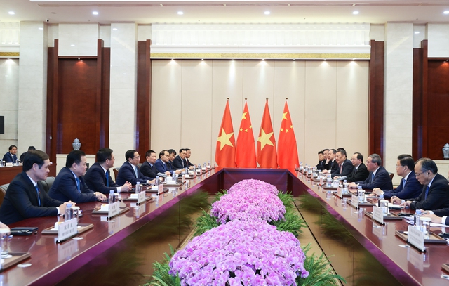 Hai Thủ tướng bày tỏ vui mừng và đánh giá cao những tiến triển trong quan hệ Việt - Trung thời gian qua - Ảnh: VGP/Nhật Bắc