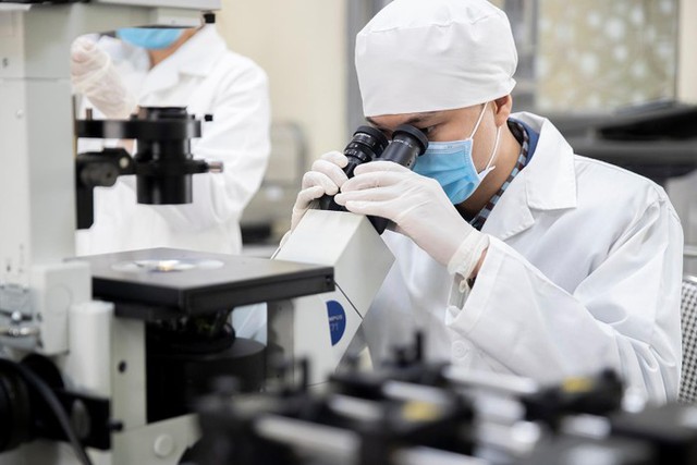 Thu hút nhà khoa học xuất sắc: ĐHQGHN chi từ 3 tỷ đồng/nghiên cứu - Ảnh 1. Thu hút nhà khoa học xuất sắc: ĐHQGHN chi từ 3 tỷ đồng/nghiên cứu - Ảnh 1.