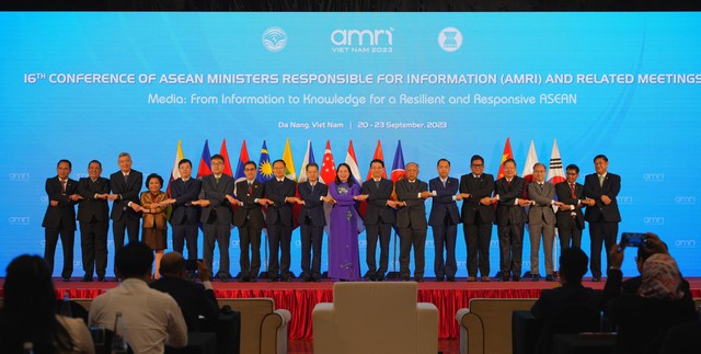 Hội nghị Bộ trưởng thông tin ASEAN thông qua các tuyên bố chung - Ảnh 2.