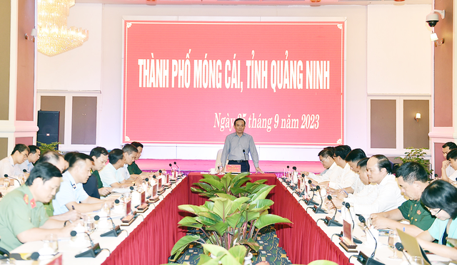 Phó Thủ tướng Trần Lưu Quang làm việc với tỉnh Quảng Ninh về phòng, chống buôn lậu, hàng giả - Ảnh 1.