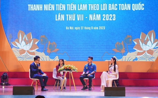 Tuyên dương 420 thanh niên tiêu biểu toàn quốc 'làm theo lời Bác' năm 2023 - Ảnh 5.