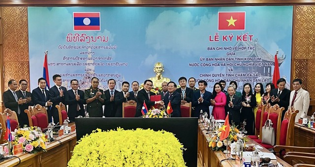 Kon Tum – Champasak (Lào) ký kết hợp tác giai đoạn 2023-2027 - Ảnh 1.