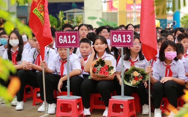 Phó Thủ tướng Trần Hồng Hà nhắn gửi tình cảm yêu thương, trìu mến đến các em học sinh - Ảnh 6.