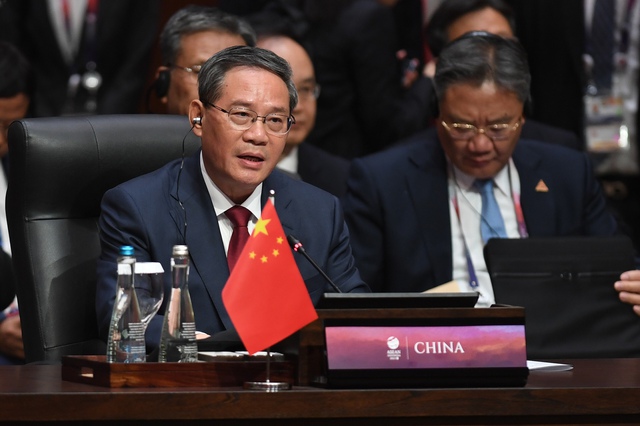 ASEAN và Trung Quốc cần chung tay đưa khu vực trở thành tâm điểm tăng trưởng kinh tế - Ảnh 3.