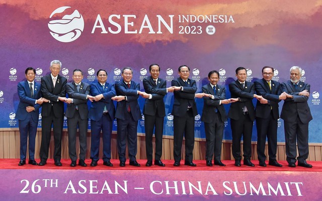 ASEAN và Trung Quốc cần chung tay đưa khu vực trở thành tâm điểm tăng trưởng kinh tế - Ảnh 4.