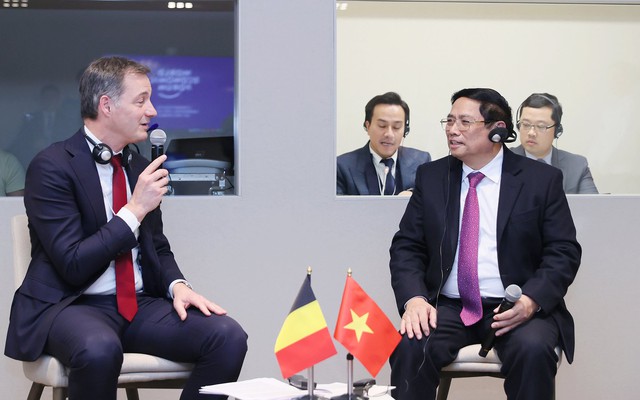 Thủ tướng gặp lãnh đạo Hàn Quốc, Ukraine, Bỉ và Chủ tịch WEF- Ảnh 8.