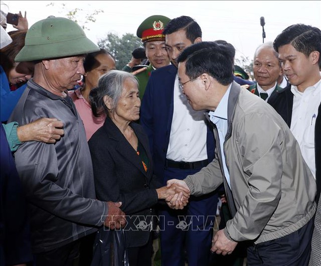 Chủ tịch nước Võ Văn Thưởng chúc Tết nhân dân và Bộ đội Biên phòng tại Nghệ An- Ảnh 1.