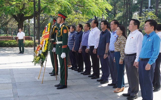 Phó Chủ tịch Quốc hội Trần Quang Phương thăm, chúc Tết tại Quảng Trị- Ảnh 4.