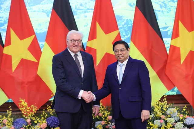Thủ tướng đề nghị Đức sớm phê chuẩn Hiệp định EVIPA và triển khai hiệu quả JETP với Việt Nam- Ảnh 2.
