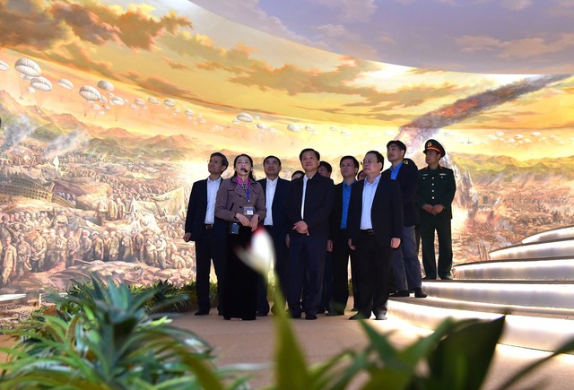 Phó Thủ tướng Lê Minh Khái thăm, chúc Tết đồng bào Điện Biên- Ảnh 9.