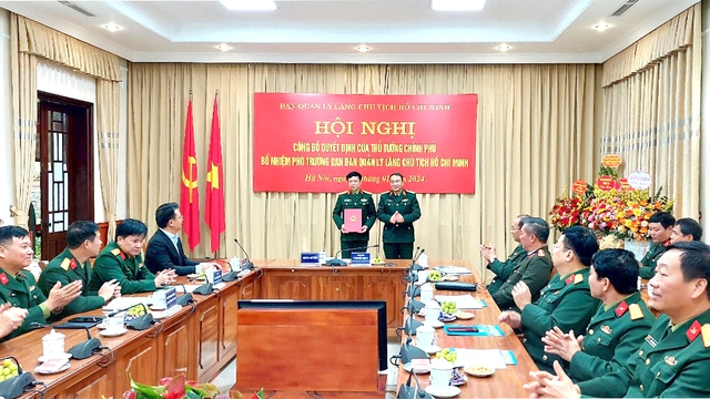 Trao Quyết định bổ nhiệm Phó Trưởng Ban Quản lý Lăng Chủ tịch Hồ Chí Minh- Ảnh 1.