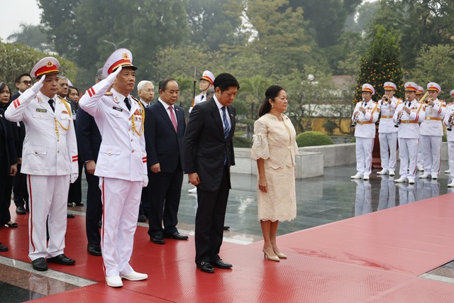 Tổng thống Philippines vào Lăng viếng Chủ tịch Hồ Chí Minh- Ảnh 4.