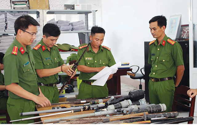 Chính phủ ban hành quy định về quản lý, bảo quản vũ khí, vật liệu nổ quân dụng- Ảnh 1.