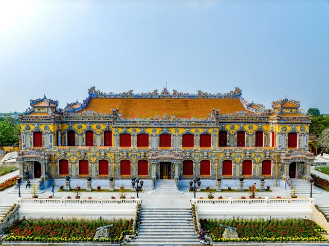 Nét uy nghi, tráng lệ của điện Kiến Trung-Hoàng thành Huế- Ảnh 2.