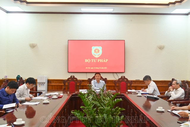 Tổ chức Hội nghị triển khai thi h&agrave;nh Luật Đất đai năm 2024 của ng&agrave;nh Tư ph&aacute;p- Ảnh 1.