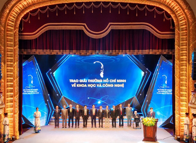 Điều kiện, tiêu chuẩn xét tặng Giải thưởng Hồ Chí Minh và Giải thưởng Nhà nước về khoa học và công nghệ- Ảnh 1.