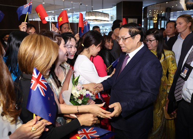 Thủ tướng Phạm Minh Chính gặp mặt, chia sẻ và động viên kiều bào tại New Zealand- Ảnh 2.