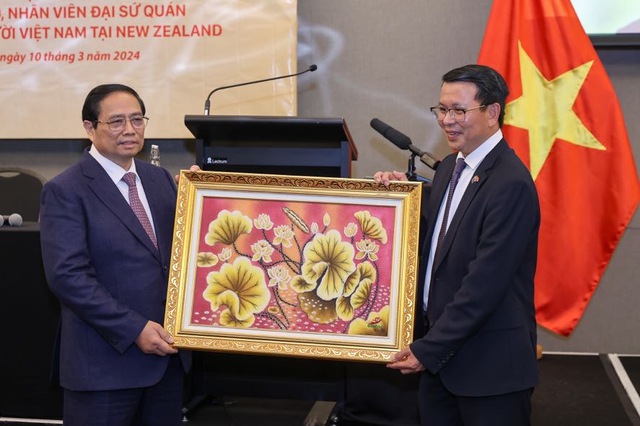 Thủ tướng Phạm Minh Chính gặp mặt, chia sẻ và động viên kiều bào tại New Zealand- Ảnh 9.