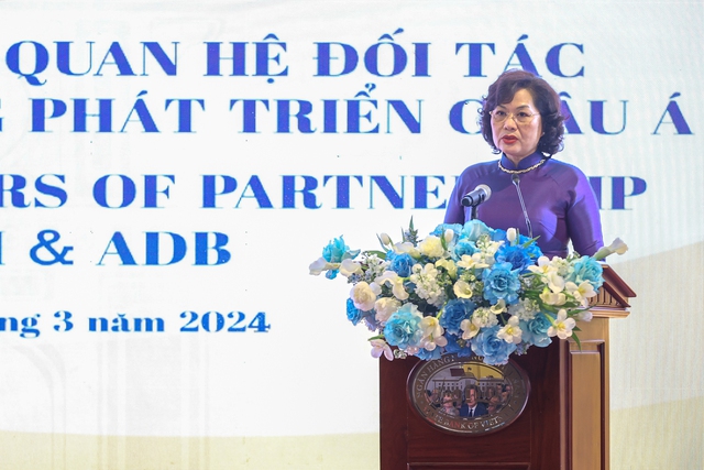 Thủ tướng đề nghị ADB hỗ trợ trong các dự án 'xoay chuyển tình thế, chuyển đổi trạng thái'- Ảnh 6.