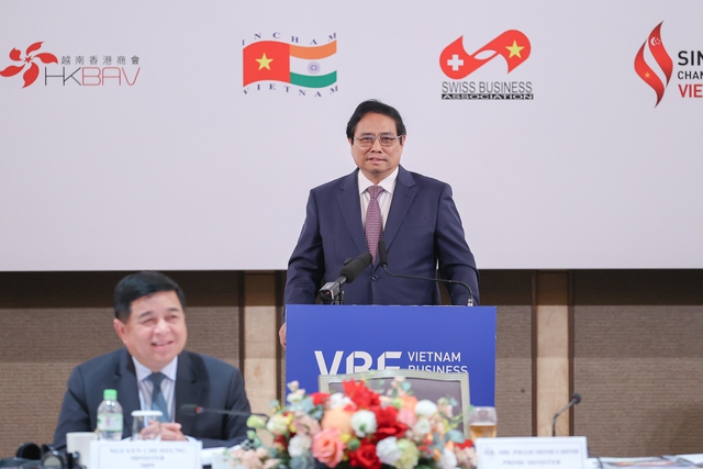Thủ tướng: Việt Nam cam kết '3 bảo đảm', đẩy mạnh '3 đột phá' và thực hiện '3 tăng cường' với nhà đầu tư- Ảnh 11.