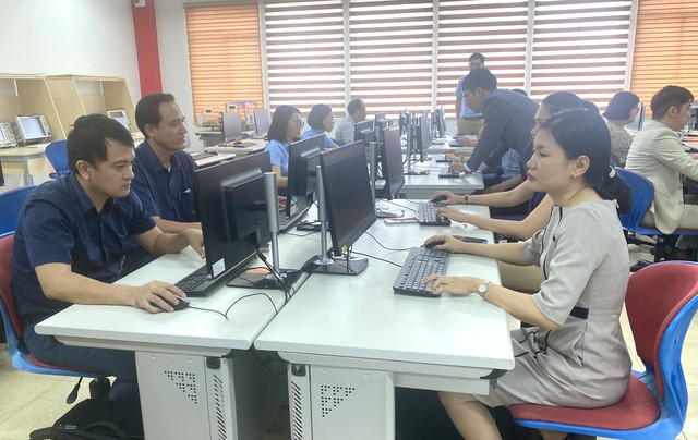 Đà Nẵng khởi động chương trình đào tạo nhân lực vi mạch bán dẫn- Ảnh 2.
