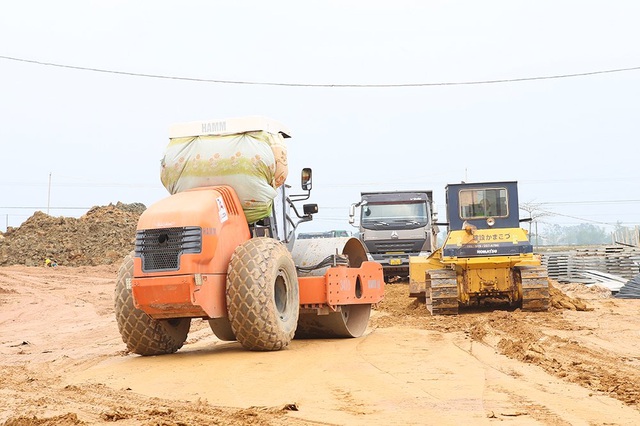 Nỗ lực cao nhất đưa dự án TBA 500kV Thanh Hóa hoàn thành trong tháng 6/2024- Ảnh 7.