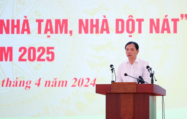 Chùm ảnh: Thủ tướng Phạm Minh Chính tham gia khởi công, đào móng nhà cho hộ nghèo- Ảnh 4.