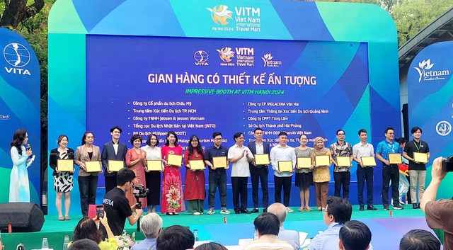 Hơn 80.000 lượt khách tham quan, mua sắm tại VITM Hà Nội 2024- Ảnh 1.