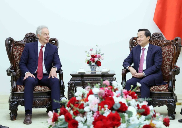 Phó Thủ tướng Lê Minh Khái tiếp cựu Thủ tướng Anh, Chủ tịch Viện TBI Tony Blair- Ảnh 2.