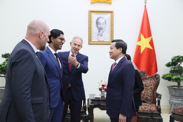 Phó Thủ tướng Lê Minh Khái tiếp cựu Thủ tướng Anh, Chủ tịch Viện TBI Tony Blair- Ảnh 3.