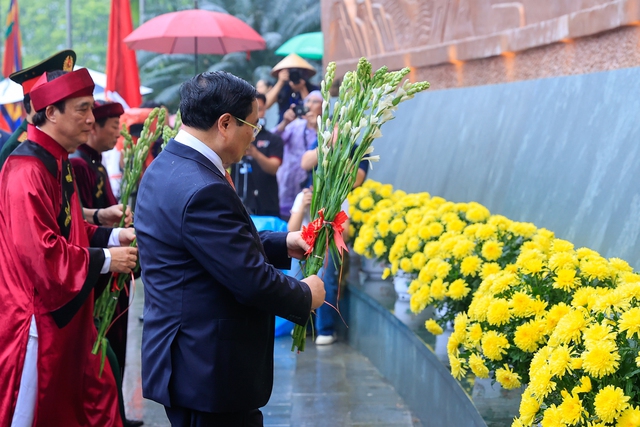 Thủ tướng Phạm Minh Chính dự lễ dâng hương ngày Giỗ Tổ Hùng Vương- Ảnh 7.