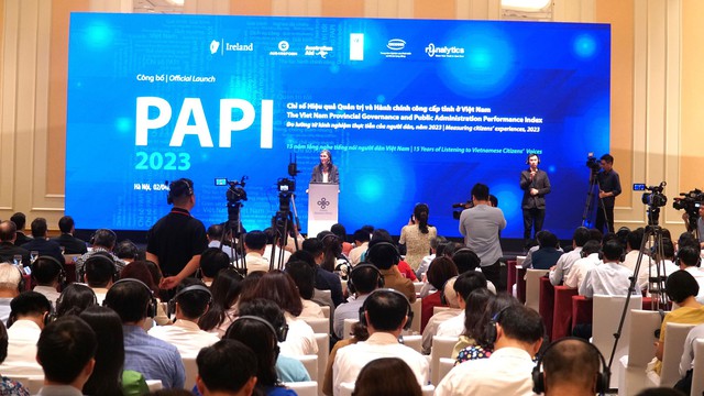 PAPI 2023: Người dân đánh giá cao hiệu quả phòng, chống tham nhũng và quản trị điện tử- Ảnh 2.