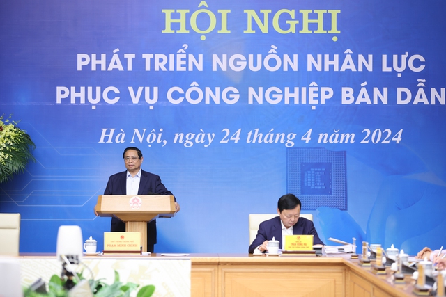 Thủ tướng Phạm Minh Chính: Đào tạo nhân lực bán dẫn là 'đột phá của đột phá'- Ảnh 2.