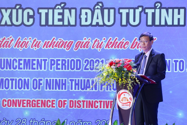 Thủ tướng chỉ ra những giải pháp để Ninh Thuận hóa giải khó khăn, vượt lên mạnh mẽ, phát triển nhanh và bền vững- Ảnh 4.