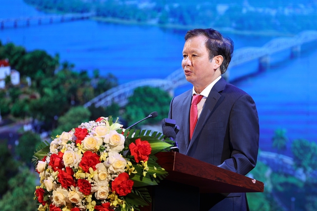 Thủ tướng: Phát triển Thừa Thiên Huế toàn diện là yêu cầu khách quan, lựa chọn chiến lược, ưu tiên hàng đầu- Ảnh 4.