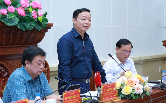 Phó Thủ tướng Trần Hồng Hà chỉ đạo chống hạn, mặn ở ĐBSCL- Ảnh 1.