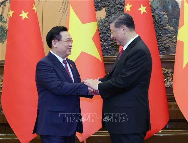 Chủ tịch Quốc hội Vương Đình Huệ hội kiến Tổng Bí thư, Chủ tịch Trung Quốc Tập Cận Bình- Ảnh 1.